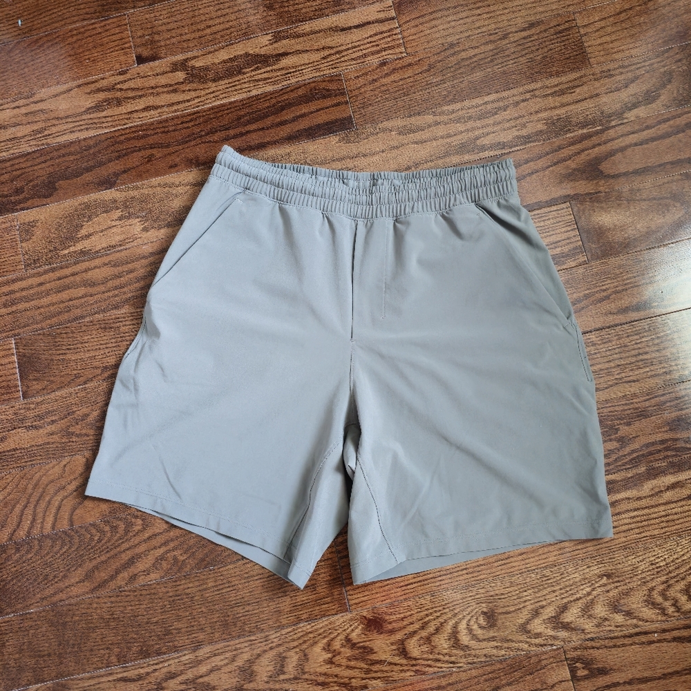 Lululemon Pace Breaker Linerless Shorts - Size Small - 7" Inseam - Rover color